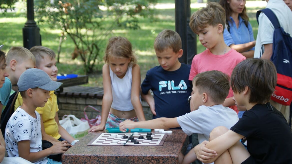 В рамках міського заходу «Майстерня міста Києва» відбувся турнір з шашок-64