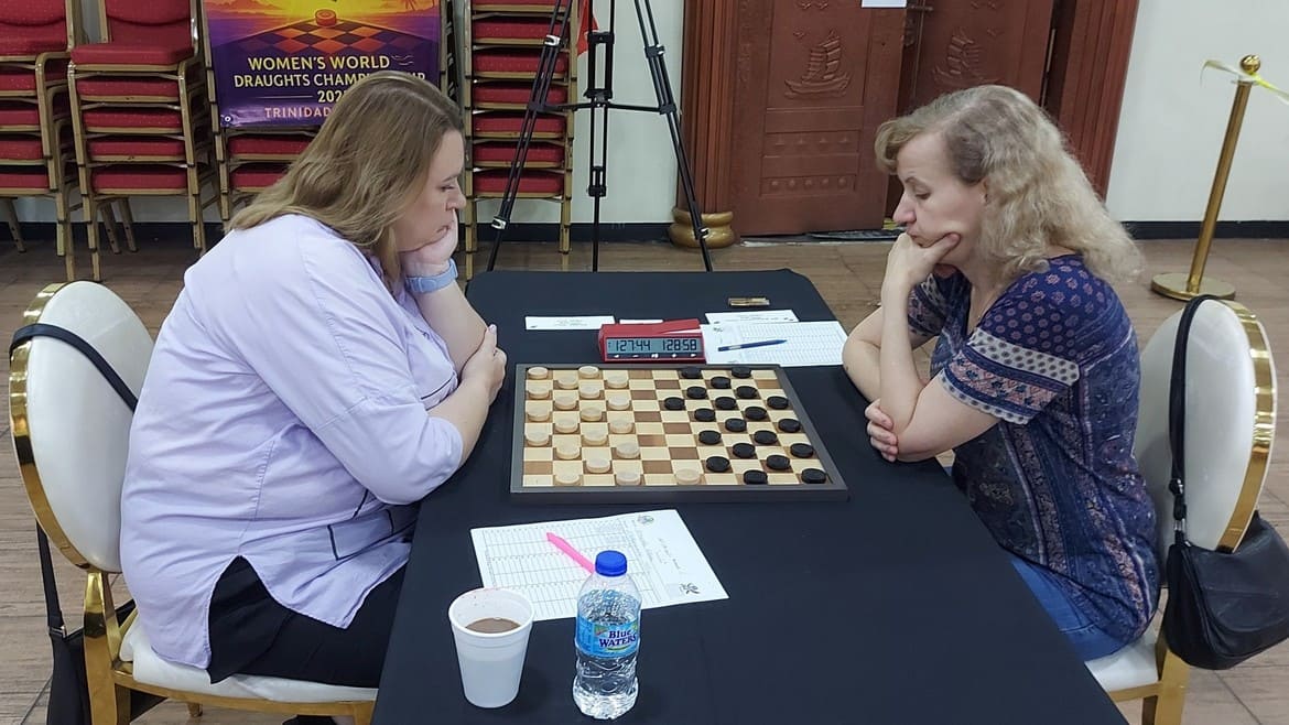 Коротка - Макаренкова: українське дербі на чемпіонаті світу 2025 з шашок-100 серед жінок