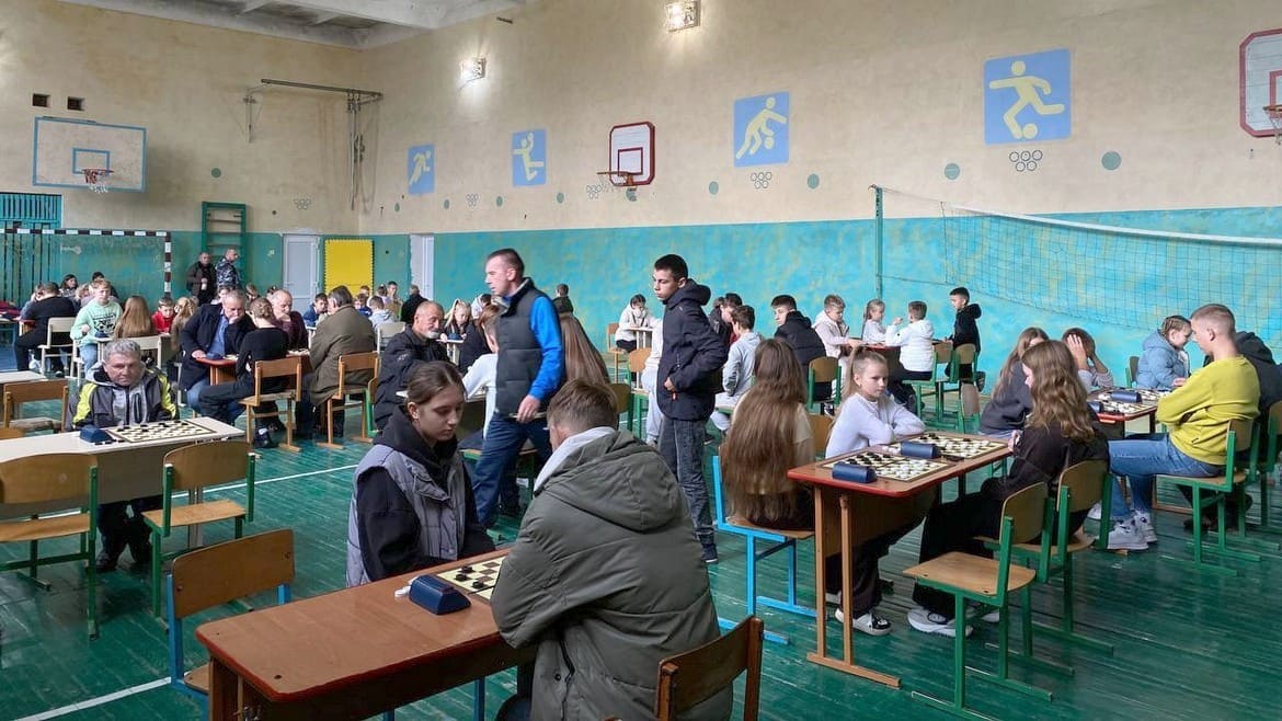 Яворівщина вшанувала захисників України змаганнями з шашок