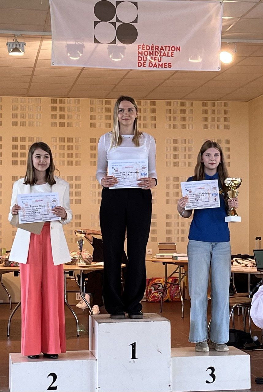 Бронзова медаль для України на етапі Кубка світу з шашок-100