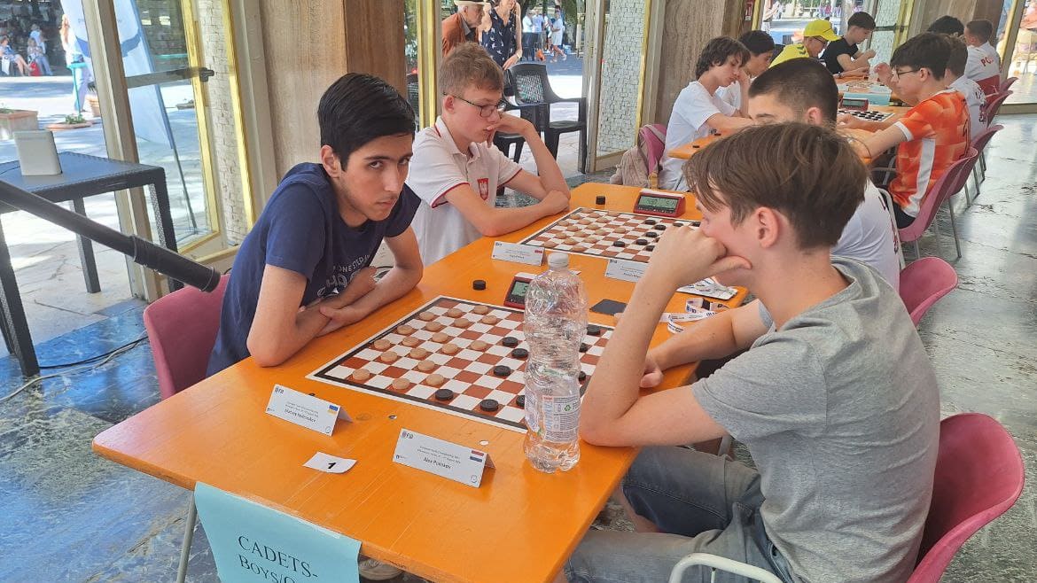 Матвєй Колєсніков