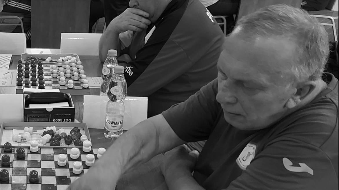 Пішов із життя Микола Шаповал